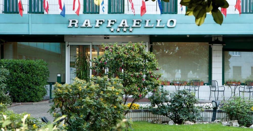 Hotel Raffaello Milán Exterior foto